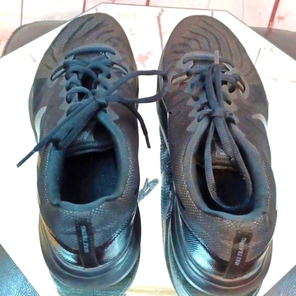 Nike‎ Training Men's Athletic Sneakers 9.5 M - Picture 4 of 11